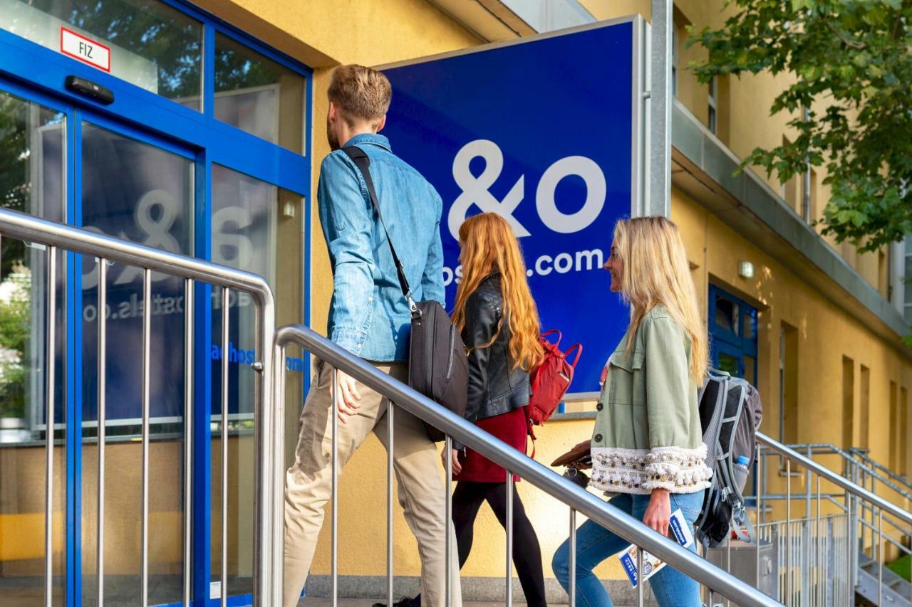 A&O Stuttgart City Exterior photo